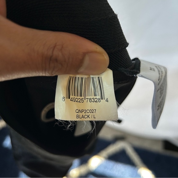 BCBGMaxAzria Women's Black Velour Pants Size Large - Picture 8 of 8